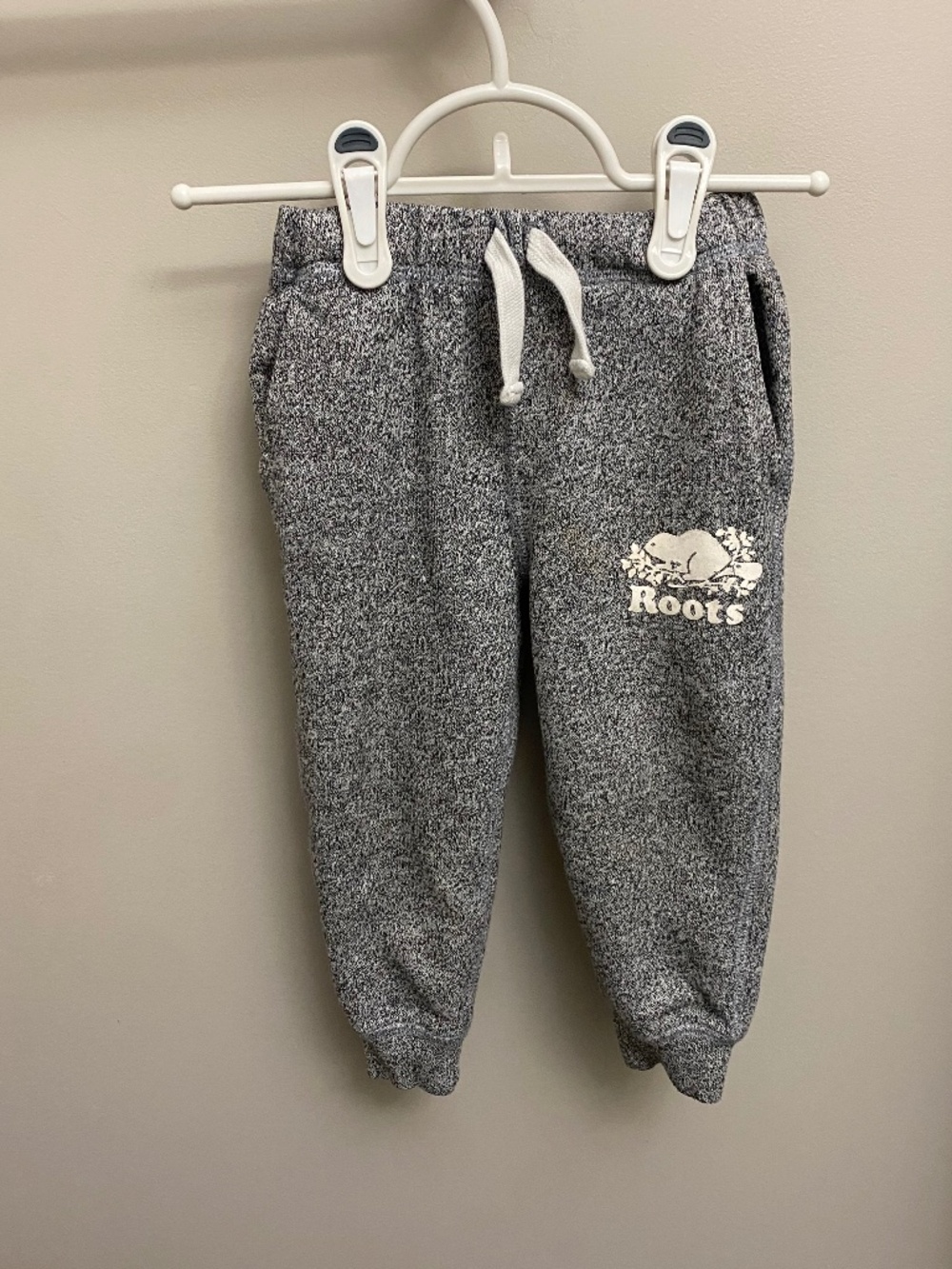 Roots Sweatpants 💛2 for 10💛